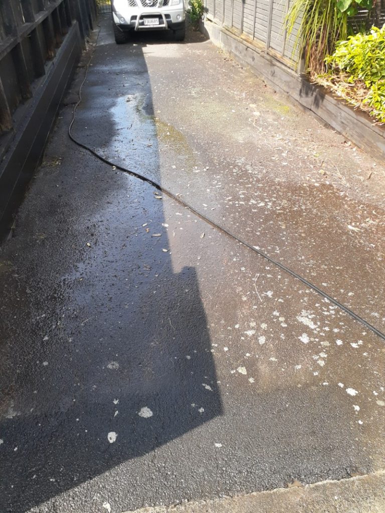 driveway-cleaning-11